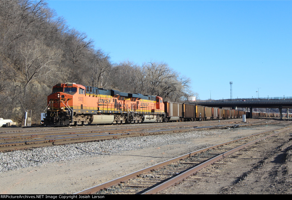 BNSF 5900 West